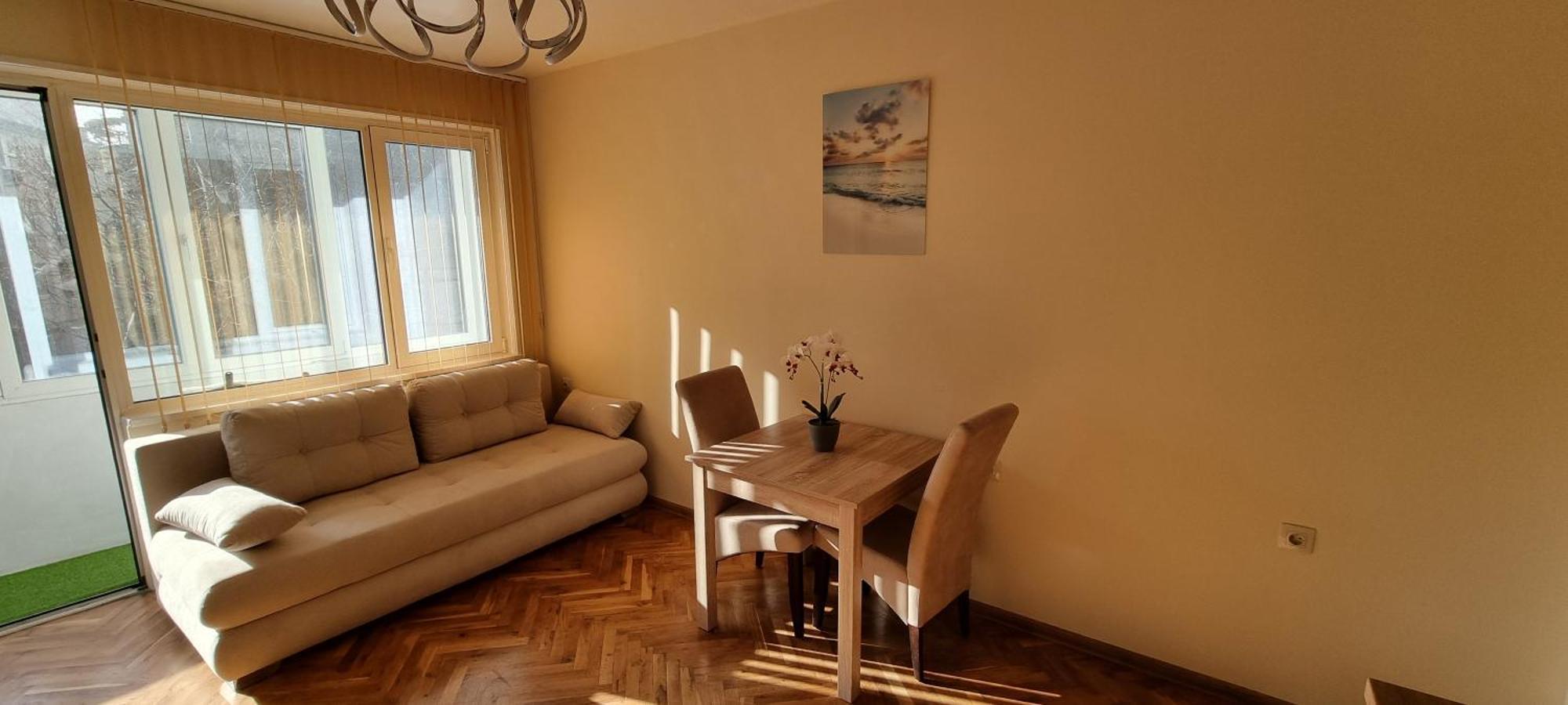 Central Luxe Apartament Mimoza Varna Exterior photo
